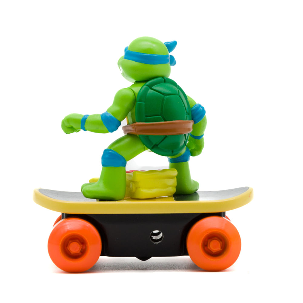 Carrinho de Corda Tartarugas Ninja Switch Kick Skaters - Leonardo